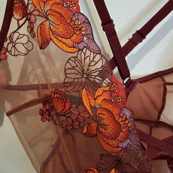 Adore Me Calissa bodysuit size S - Picture 3 of 6